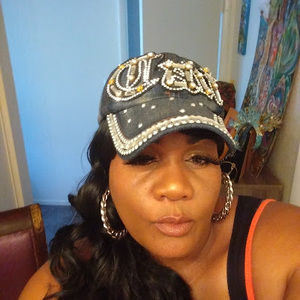 Meet your Posher, Vanessa